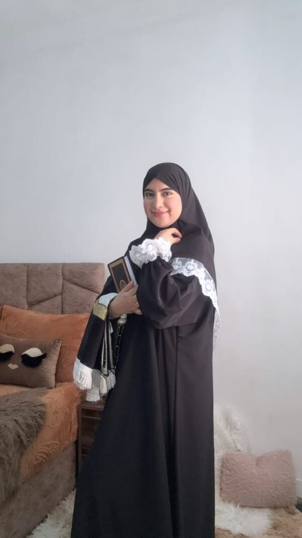 عباءة الحشمة